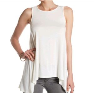 Olivia Sky Strappy Shoulder Hi-Lo tank size L